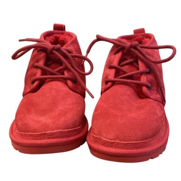 UGG Neumel Suede Chukka Boots Mens US 5 EU 38 Red Shearling Wool Lined Classic